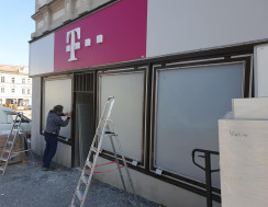 Folie na okno t-mobile